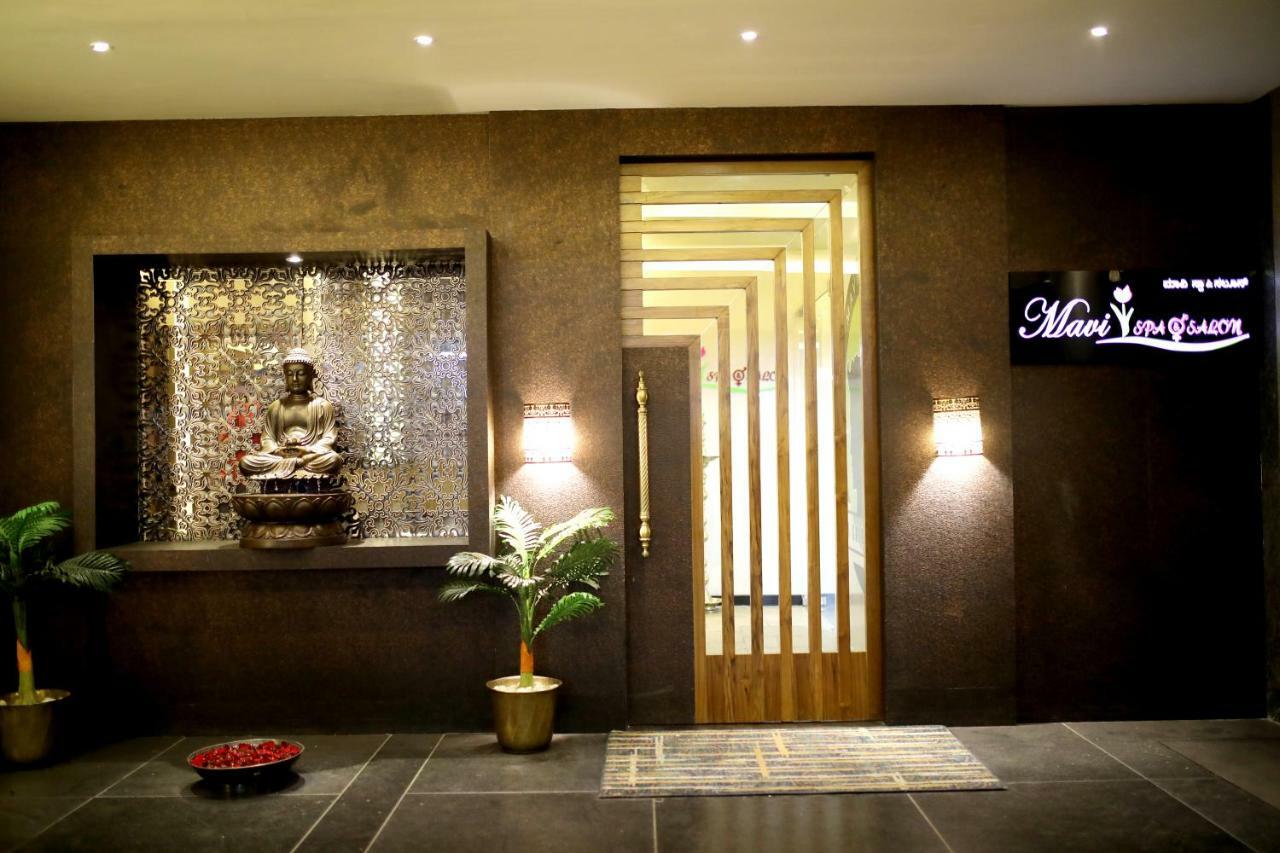 Rg Royal Hotel Bengaluru Kültér fotó